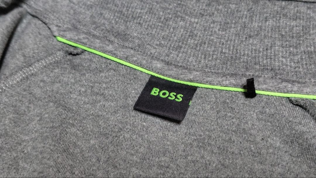 ヒューゴBOSS　トラッカージャケット　超美品