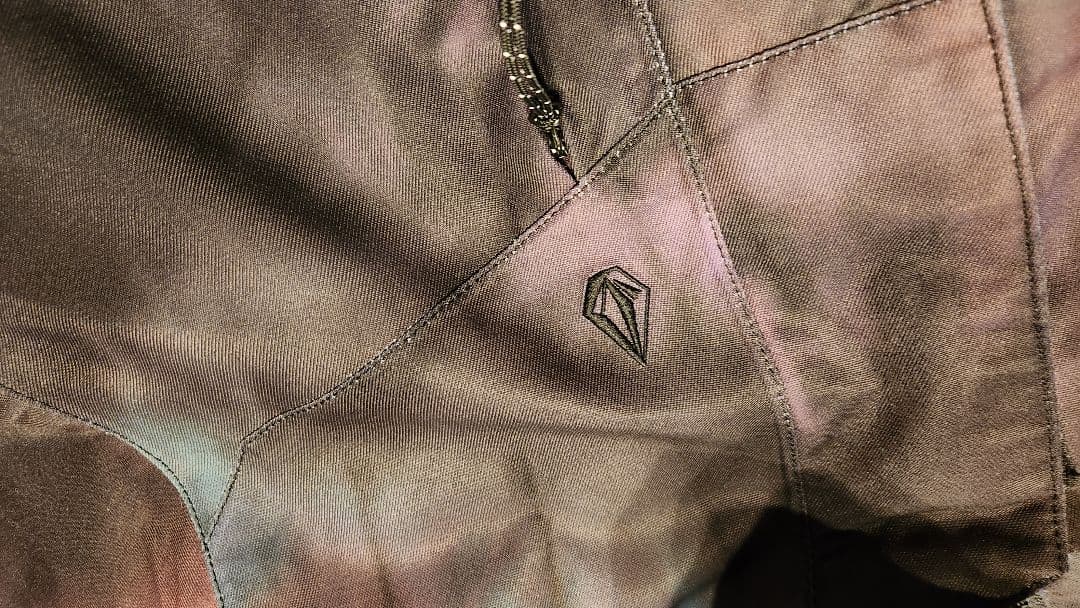 レディース　ボルコム　VOLCOM タイダイ スノーボードウェア M