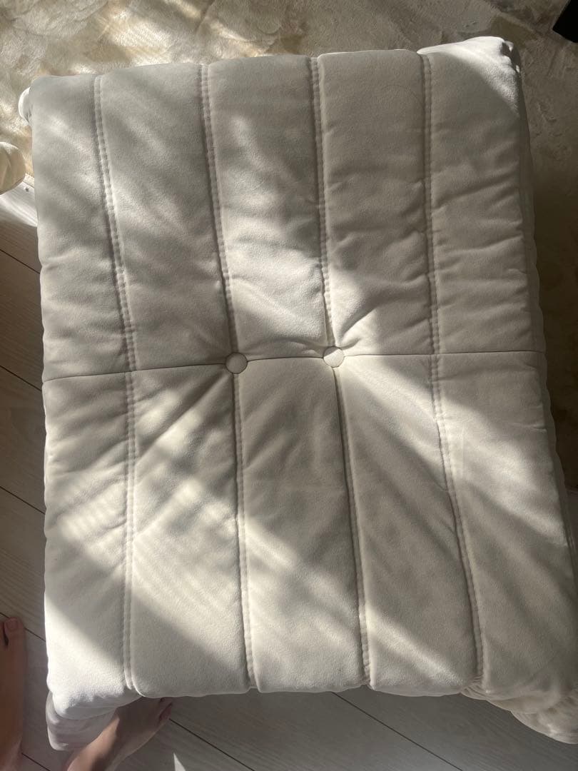 リーンロゼ トーゴ風リプロダクト ソファ＆オットマン