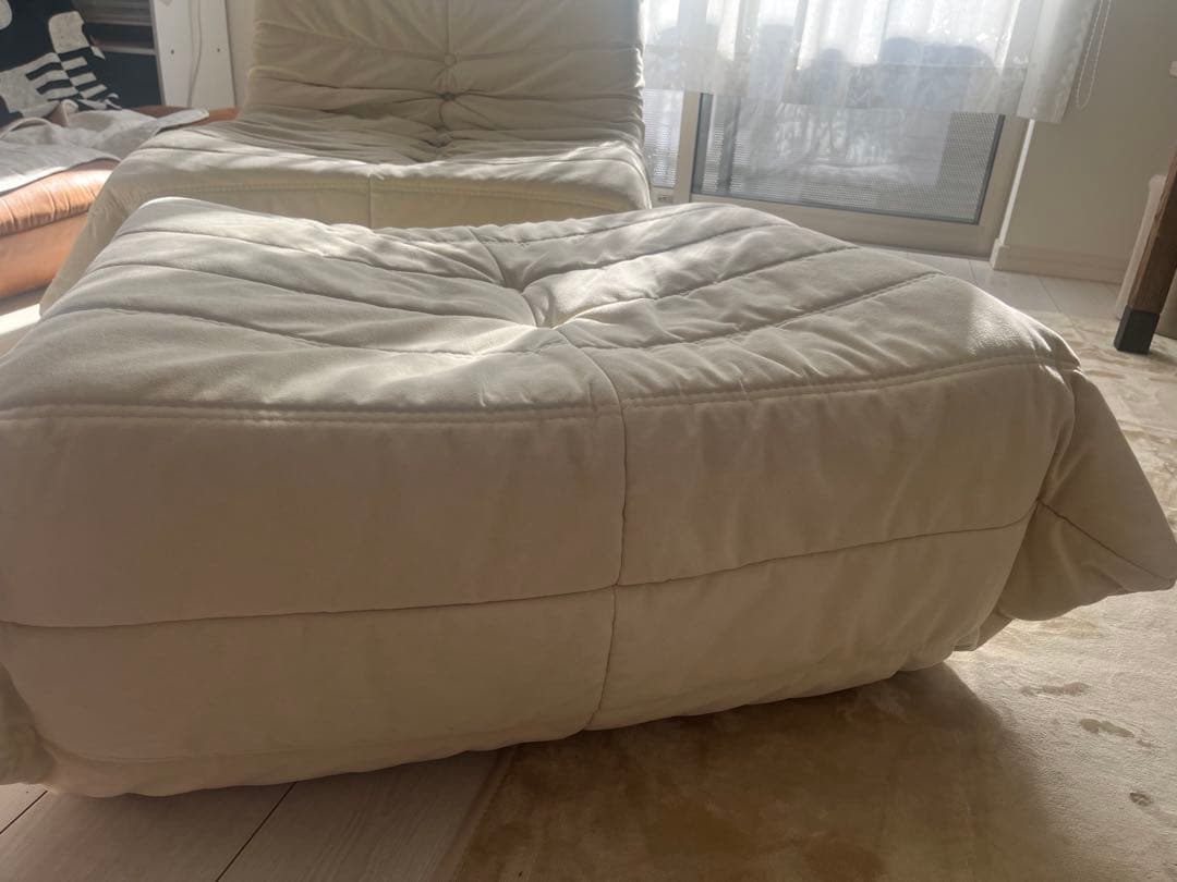 リーンロゼ トーゴ風リプロダクト ソファ＆オットマン