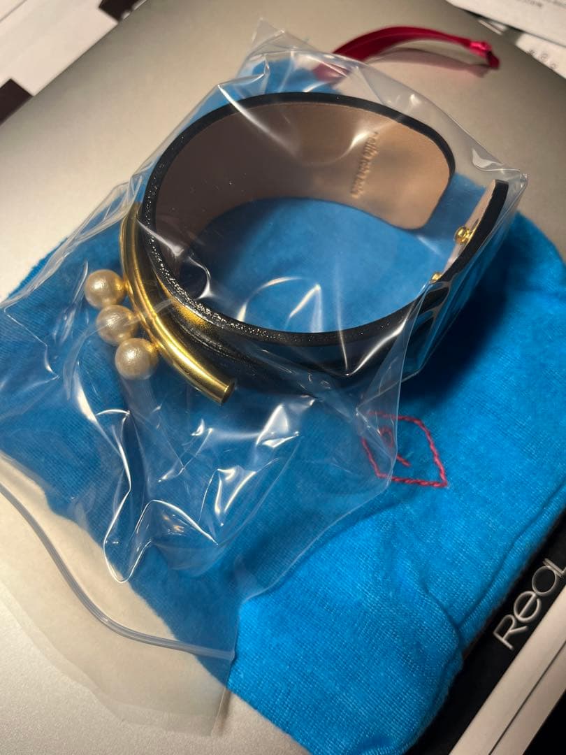 petite robe noire プティローブノアー　レザーバングル