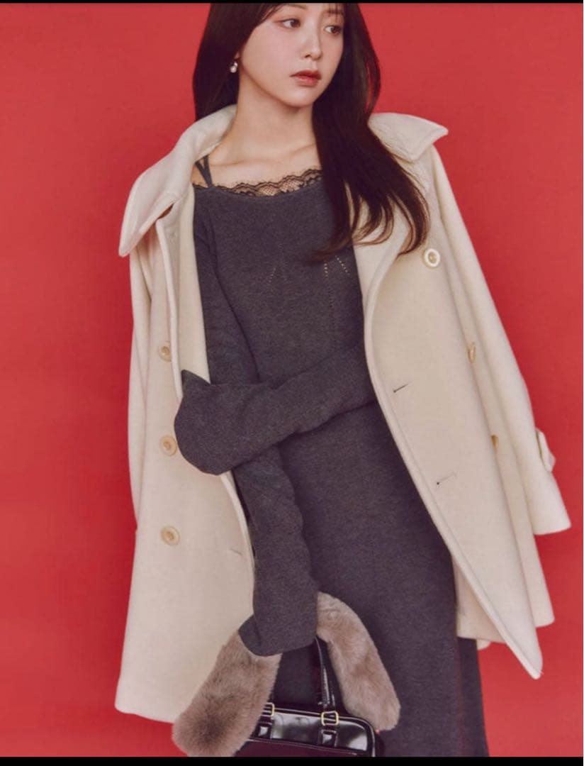 新品タグ付　COCODEAL レースディティールオフショルニットワンピース