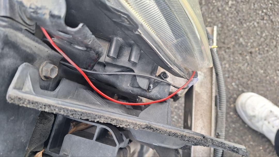 30プリウス後期　LEDヘッドライト　左右　コンピューター、車内ECU付