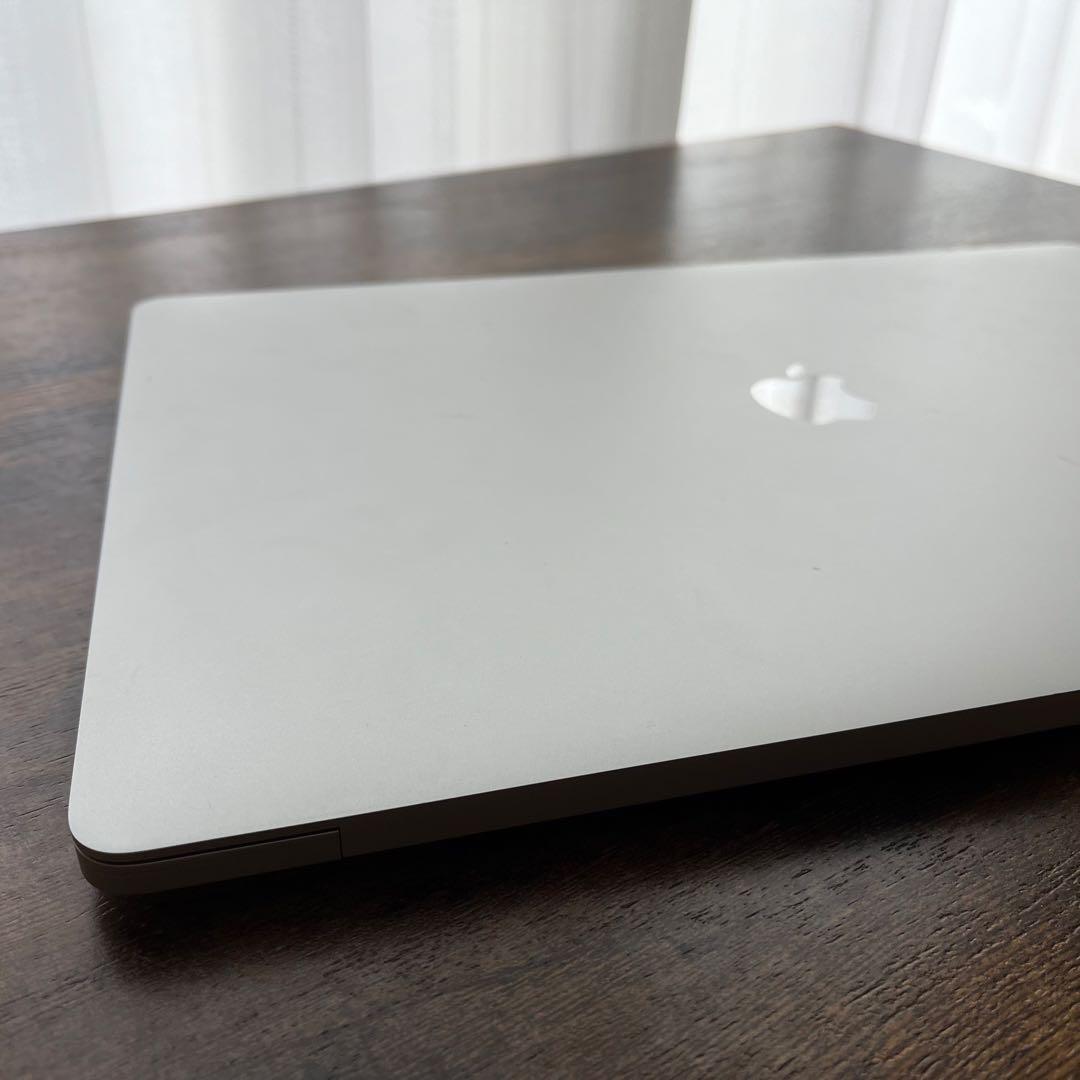 【美品】Apple MacBook Pro 16インチ 本体のみ