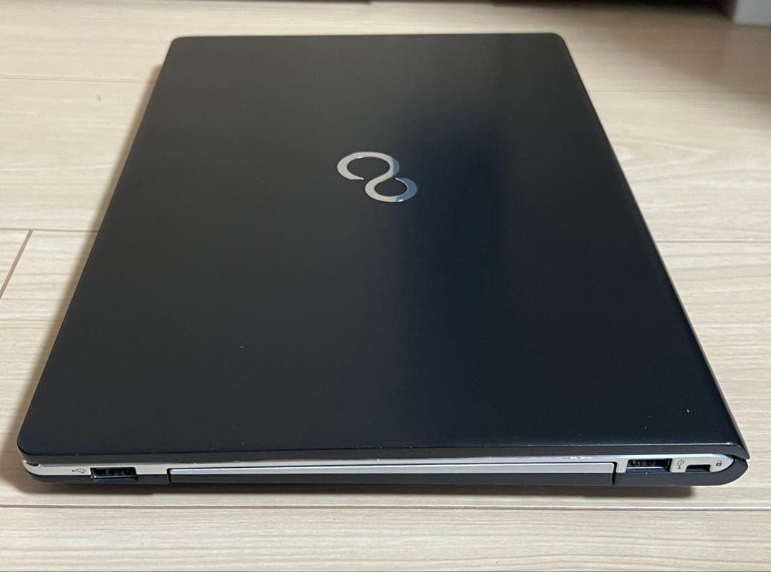 Windowsノート本体 FUJITSU LIFEBOOK S936/M Core i5 6300U