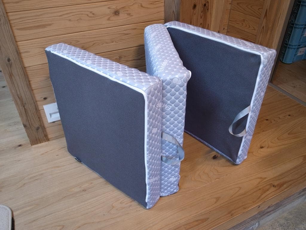 エムール ごろ寝 コンパクトマットレス Ｌサイズ ６５×１８０×極厚１１ｃｍ