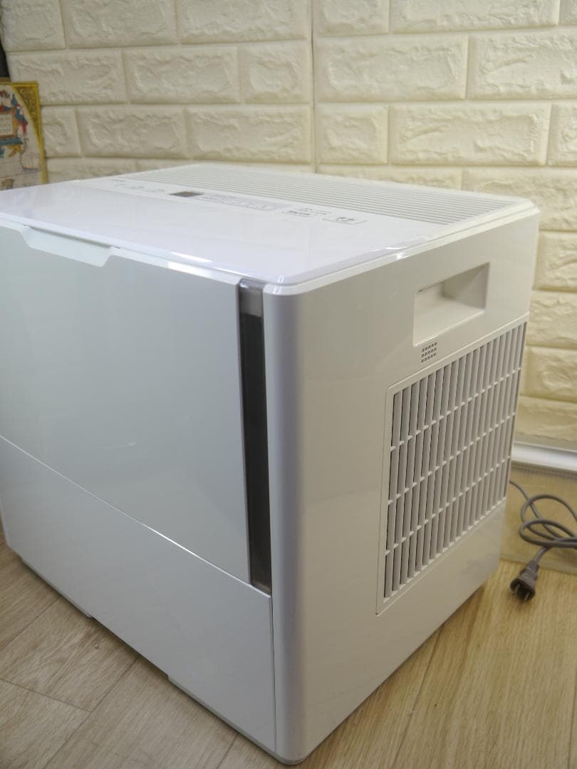 送料無料DE◆フィルター新品同様❤ダイニチ 加湿器 HD-243 ハイブリッド