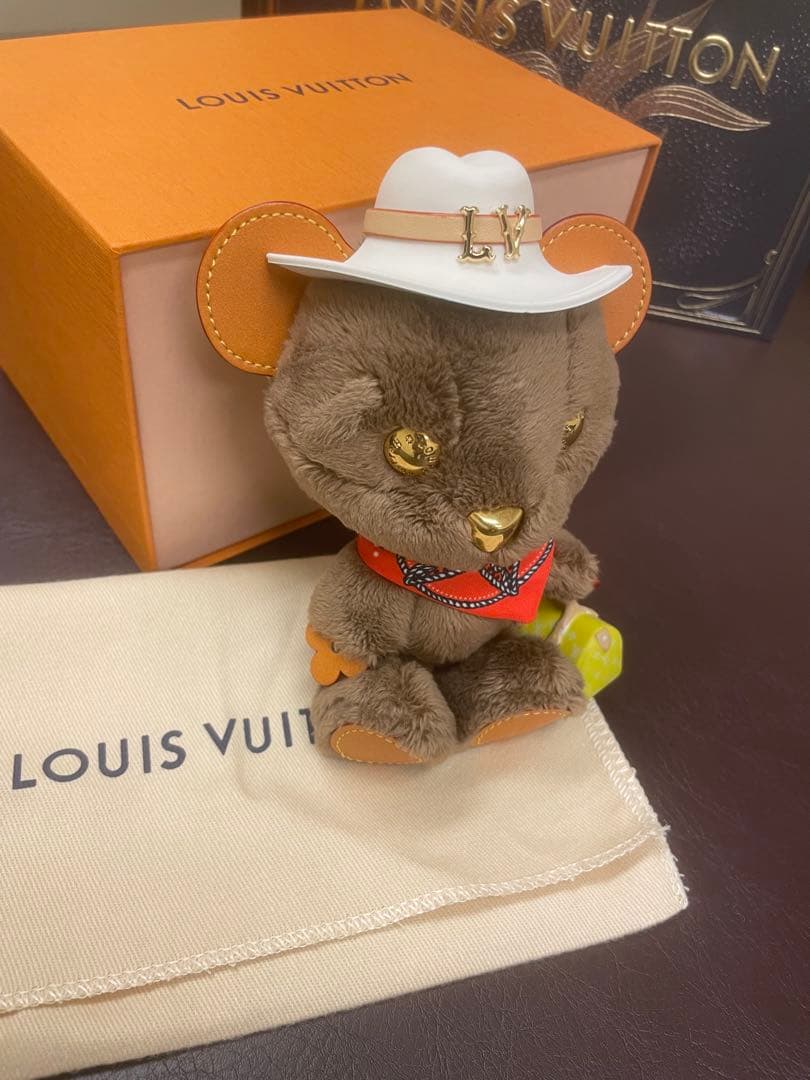 LOUIS VUITTON バッグチャーム・LV ルイ ベア