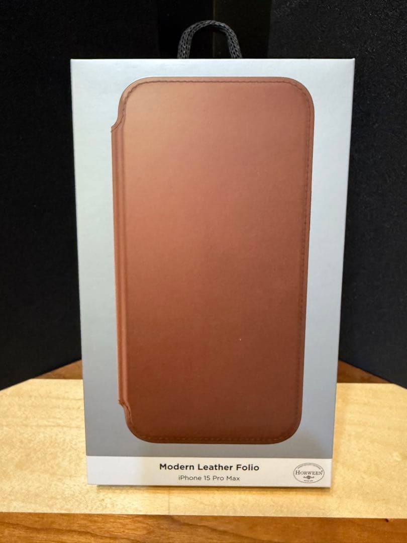 iPhoneアクセサリー NOMAD ModernLeatherFolio iPhone15 ProMax