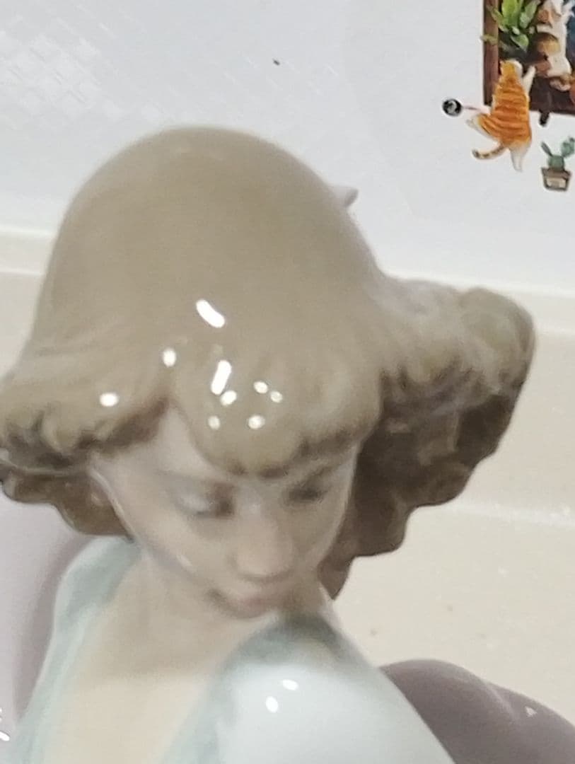 専用です。 LLADRO、春の輝き。ドレスの美しさ。バスケットの花が魅力。