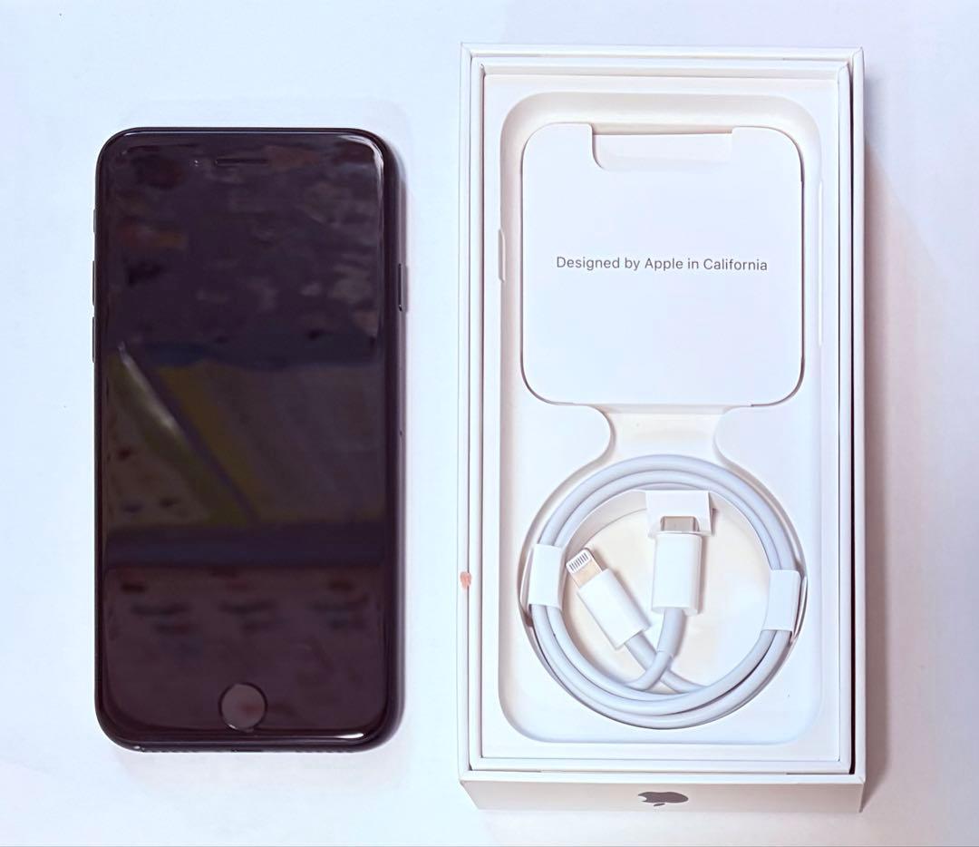 【特価】Apple iPhone SE (第3世代) ブラック 64GB