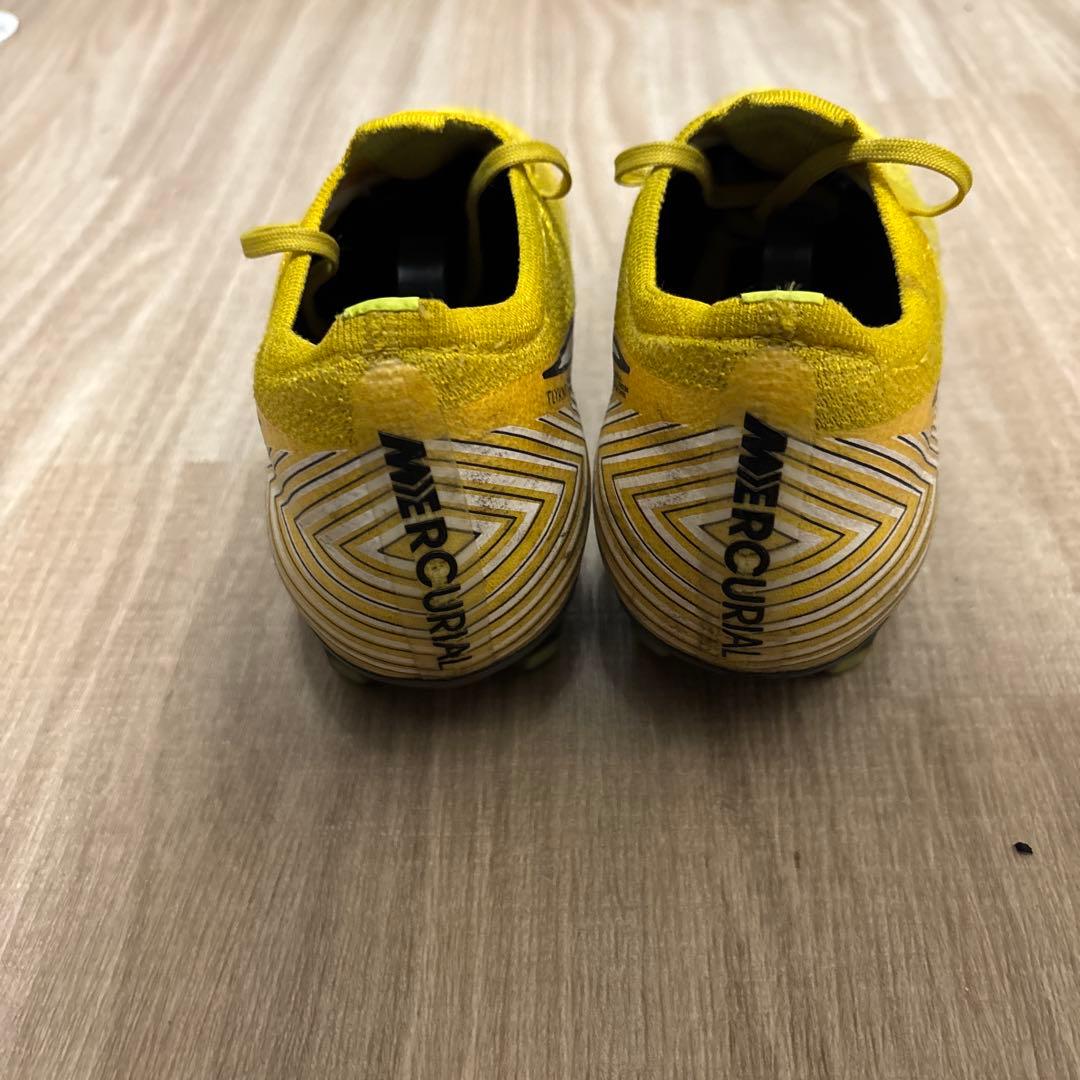 ナイキ　マーキュリアルヴェイパー12エリートNJR