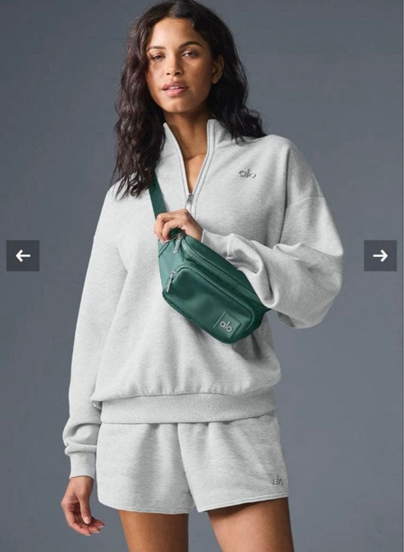 alo yoga アコレード 1/4ジップ プルオーバー　Sサイズ グレー