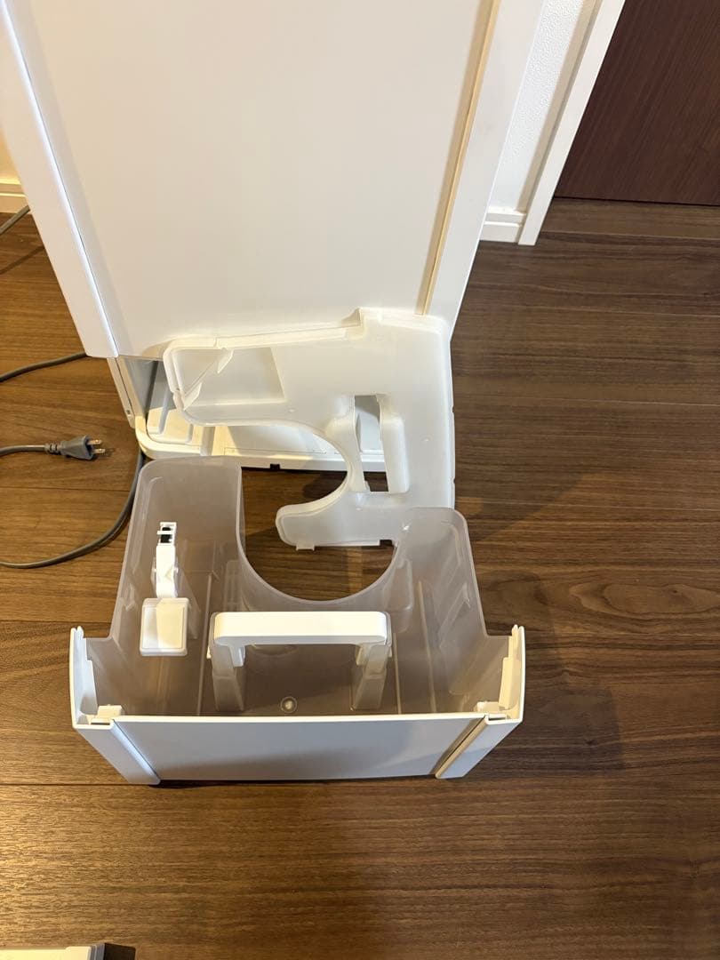 アイリスオーヤマ　除湿機　ハイブリット式　KIJHL160