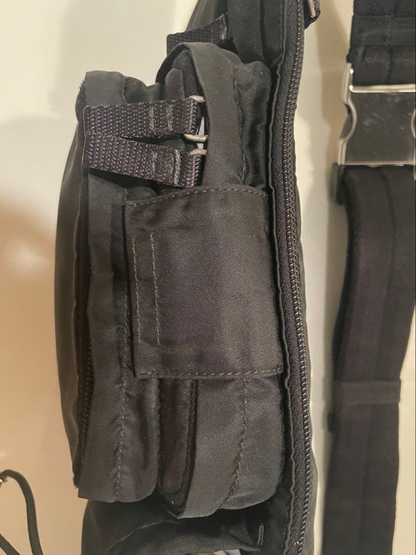 プラダ PRADA ウエストポーチ ボディバッグ ブラック 黒 ナイロン 美品