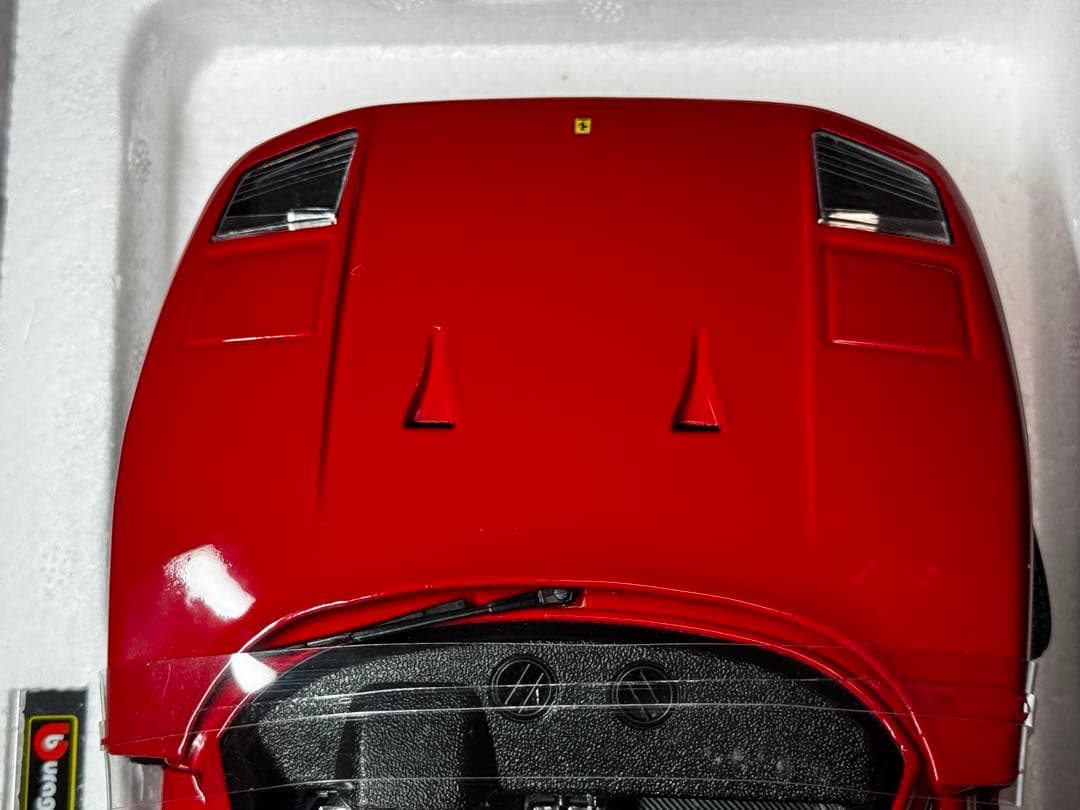 1/18 フェラーリF40