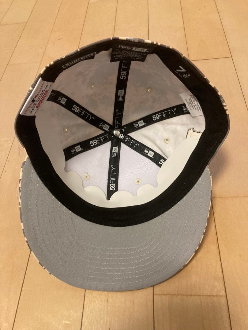Supreme MLB Teams Box Logo New Era カモ