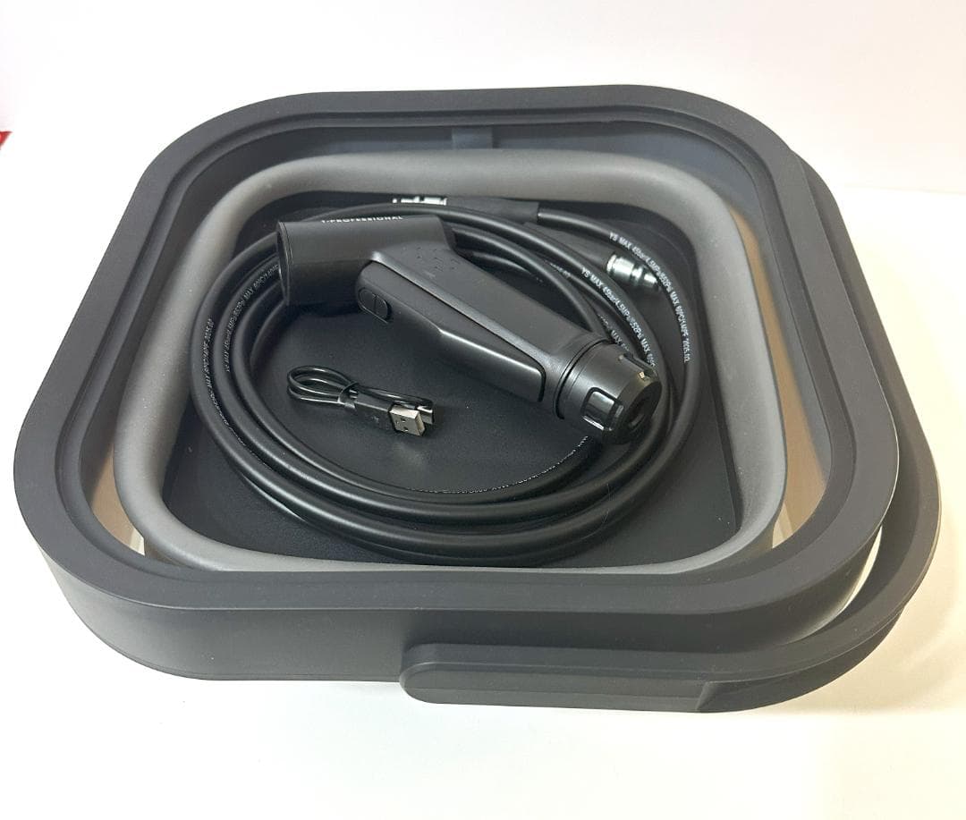 T-PROFESSIONAL コードレス高圧洗浄機　2.0 スペシャルセット付