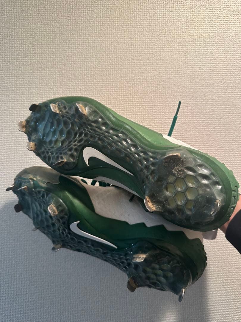 NIKE野球スパイク（靴紐付き）