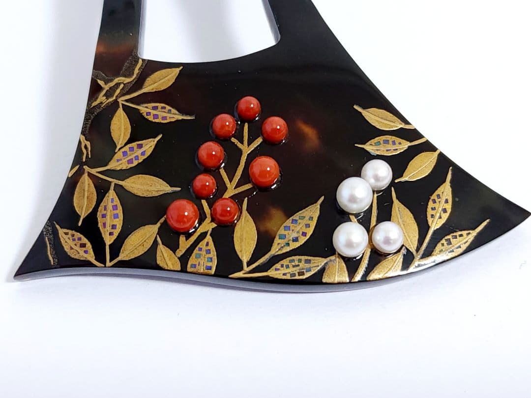 貴羅ら　鼈甲 蒔絵 かんざし 真珠　珊瑚　久生作　べっこう　木箱入り