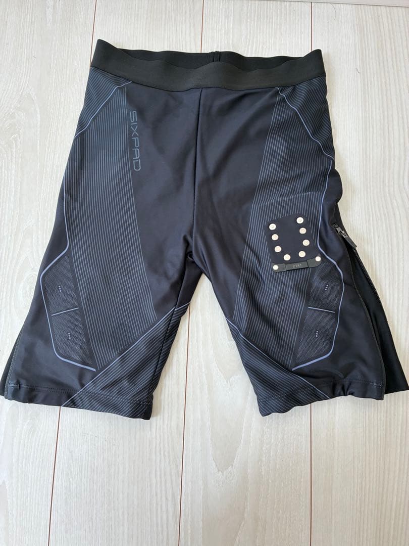 美品SIXPAD 電気刺激トレーニングショーツ ブラック メンズMサイズ