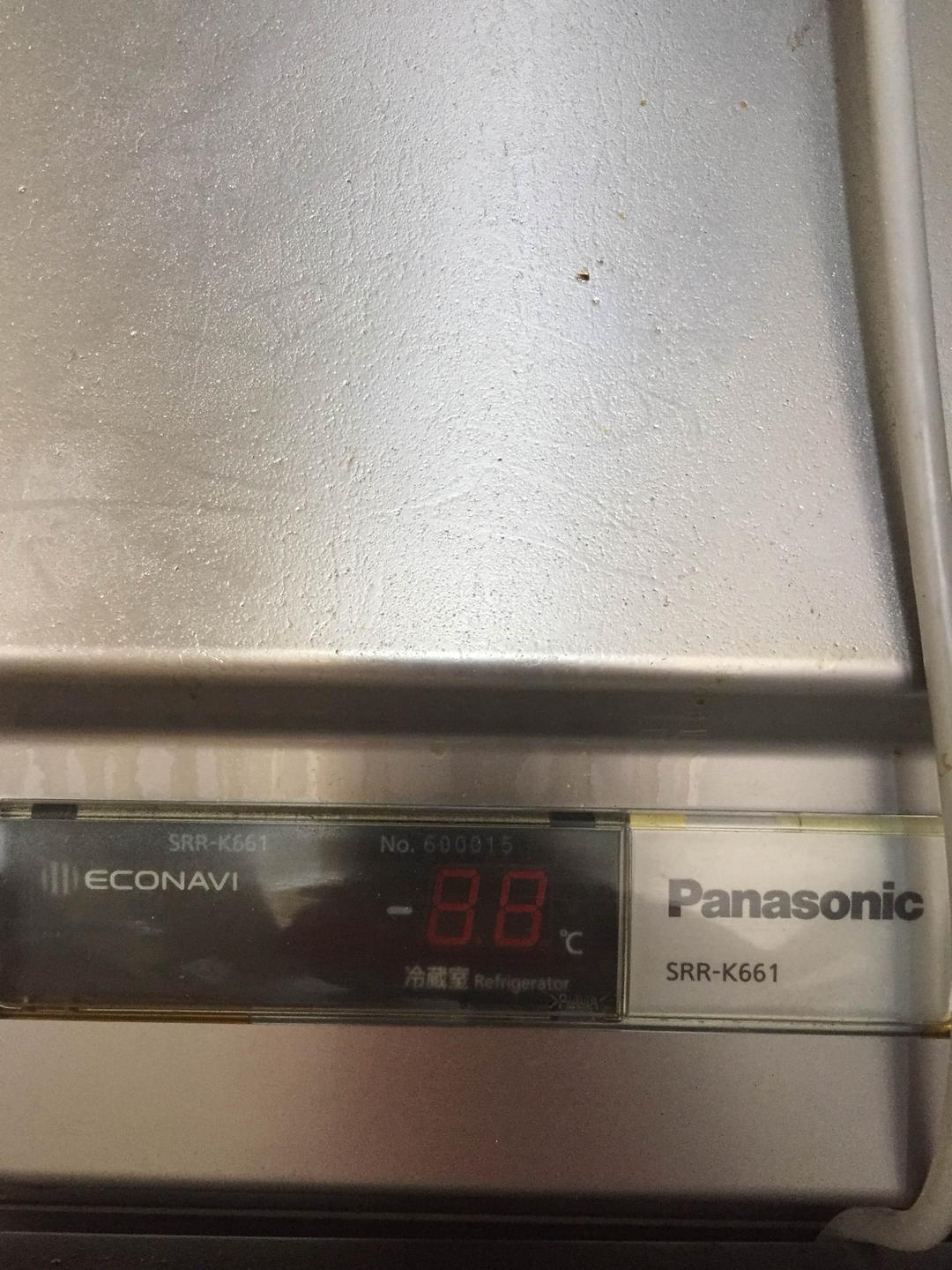 冷蔵庫 panasonic  SRR-K661
