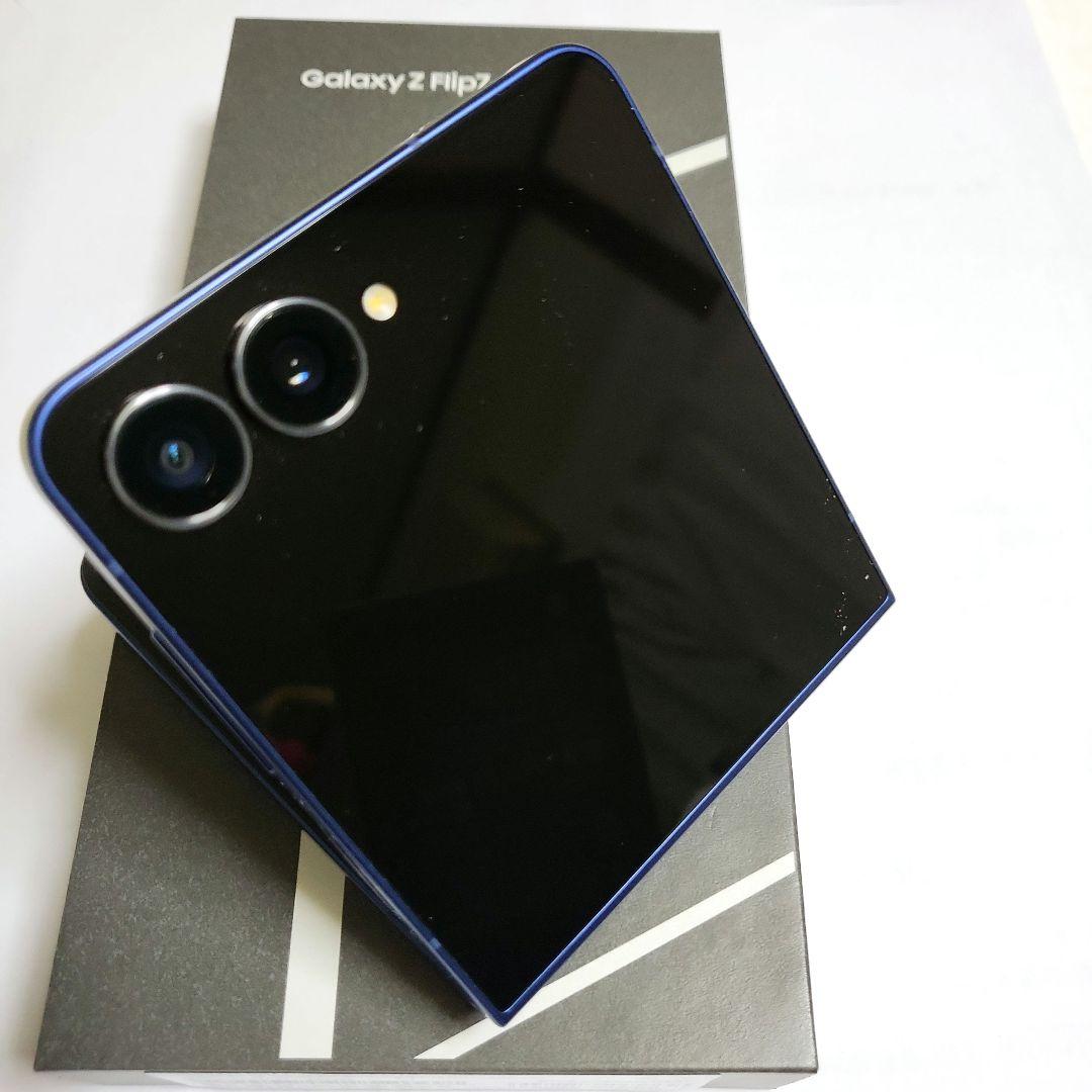 ともさん専用 Galaxy Z Flip7 256GB Blue Shadow