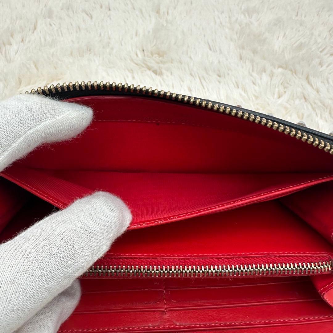 ✨人気✨ルブダン　長財布　スタッズ　パネトーネ　ラウンドジップ　マルチカラー