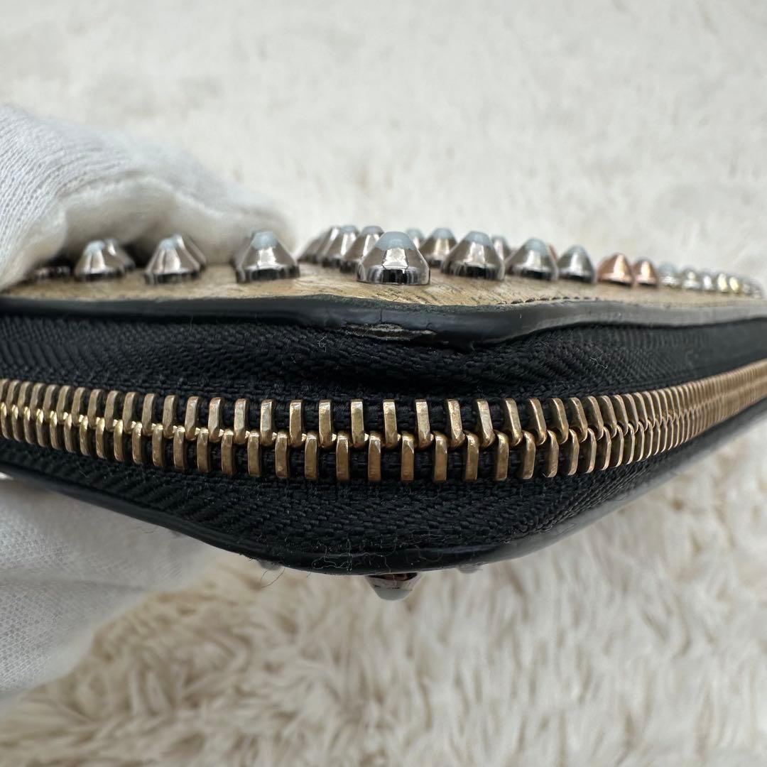 ✨人気✨ルブダン　長財布　スタッズ　パネトーネ　ラウンドジップ　マルチカラー