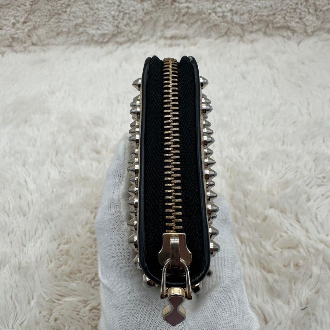 ✨人気✨ルブダン　長財布　スタッズ　パネトーネ　ラウンドジップ　マルチカラー