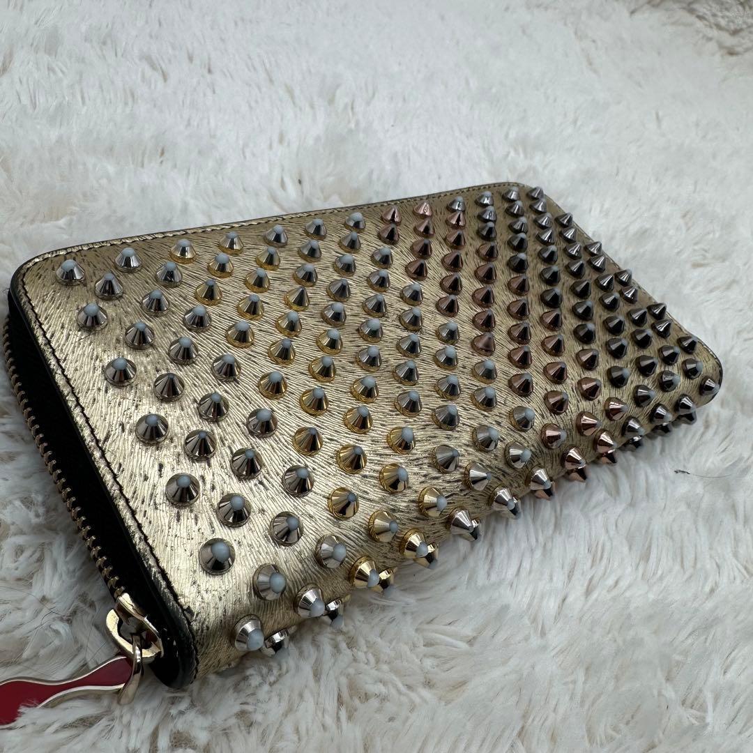 ✨人気✨ルブダン　長財布　スタッズ　パネトーネ　ラウンドジップ　マルチカラー