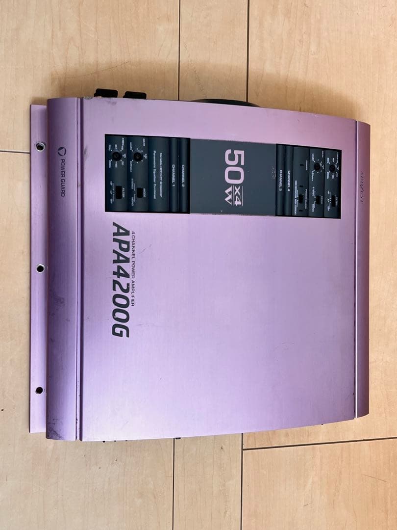 APA4200G 4チャンネルアンプ