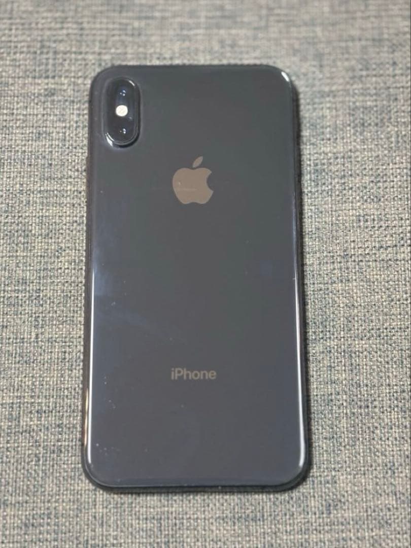 iPhone XS 本体 64GB SIMフリー　スペースグレイ