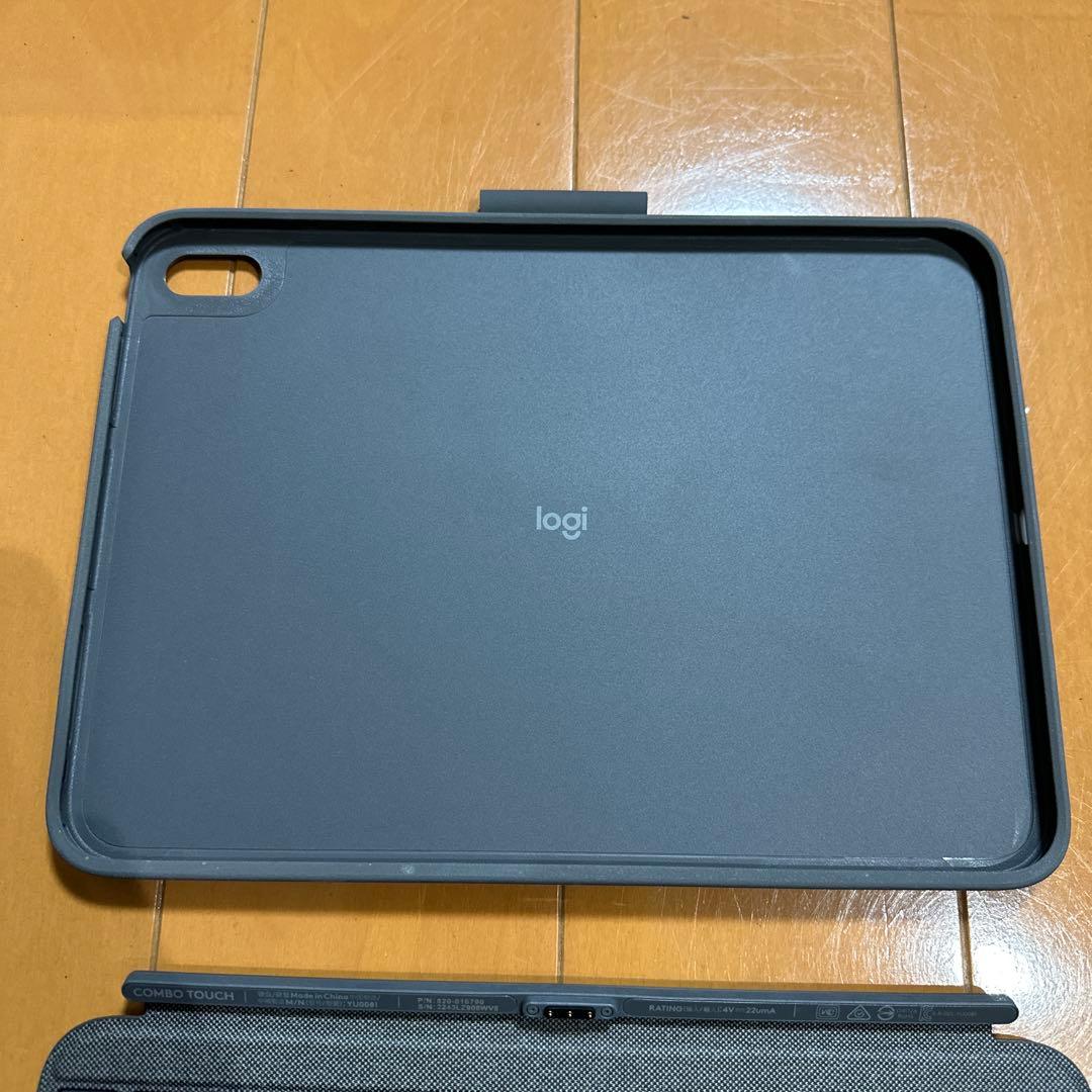 ipad 第10世代 10.9インチ 64GB シルバー　Logicool付