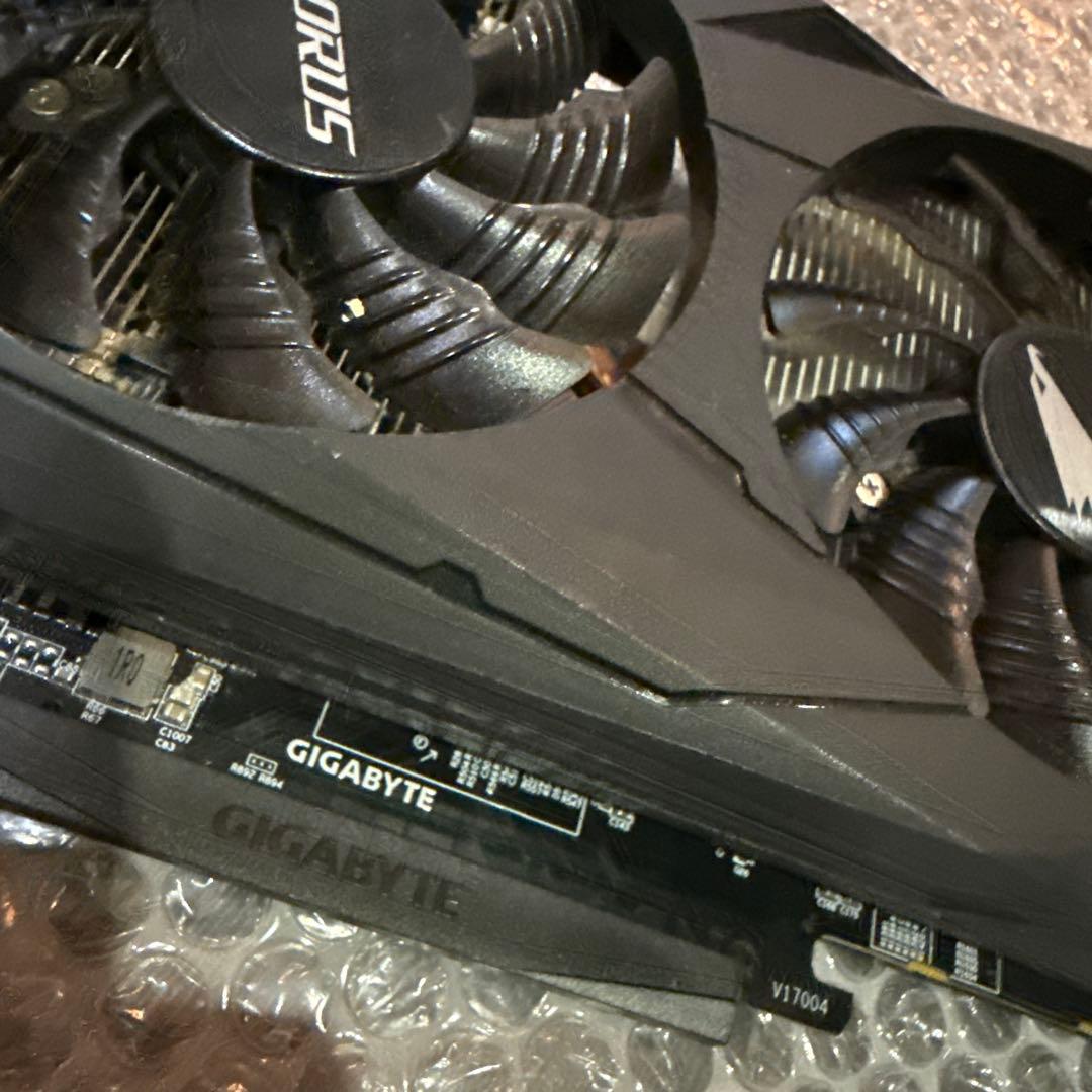 GIGABYTE AORUS グラフィックボード