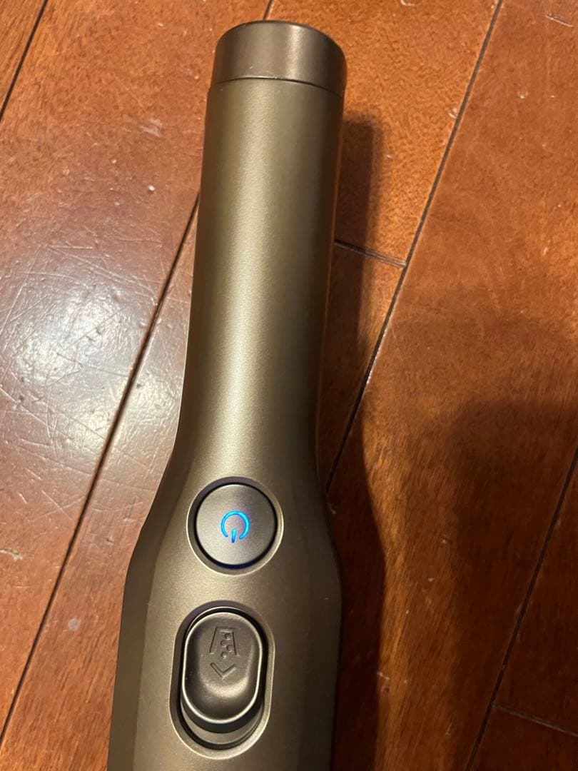 Shark. EVO POWER シャーク充電式ハンディクリーナー　W30BZ