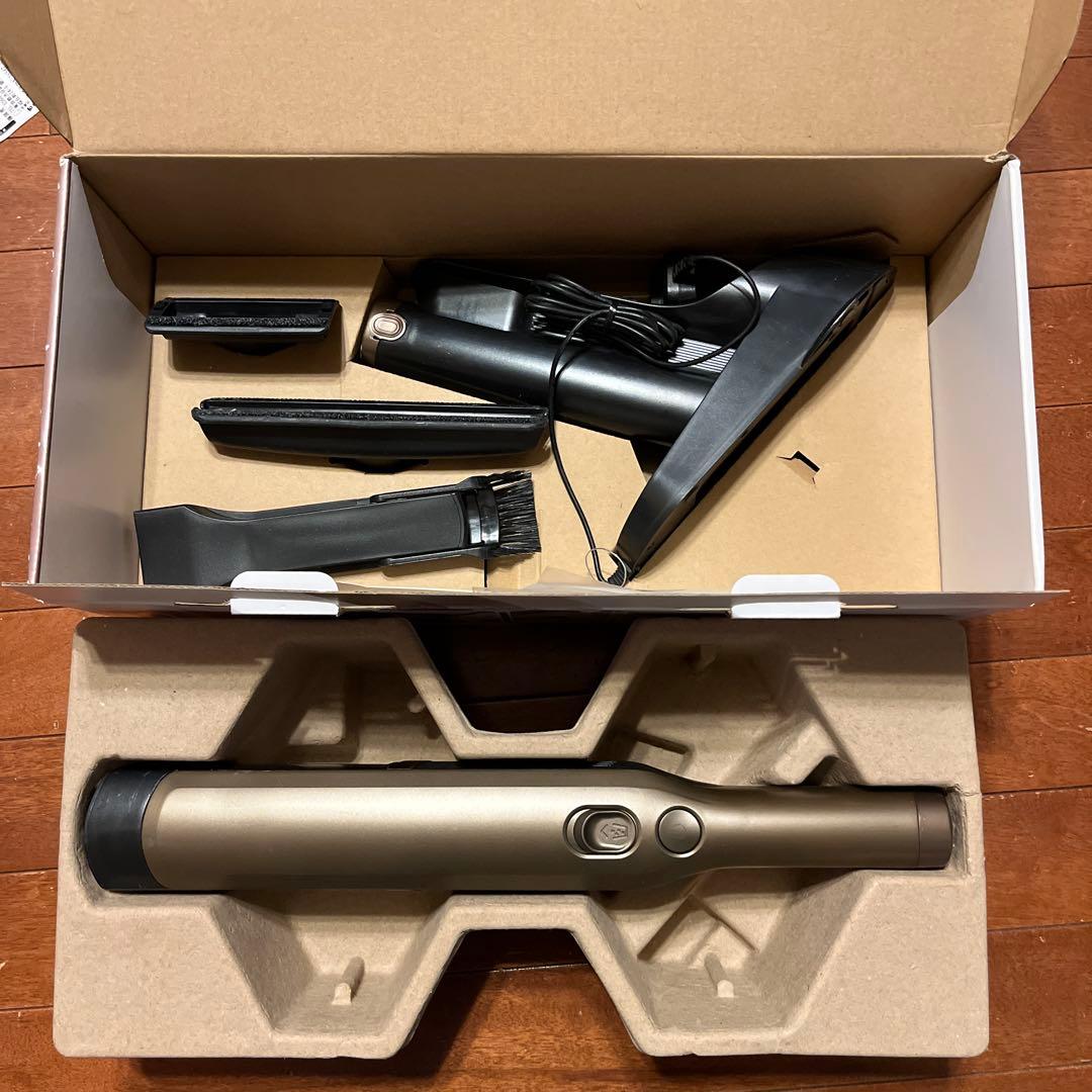 Shark. EVO POWER シャーク充電式ハンディクリーナー　W30BZ