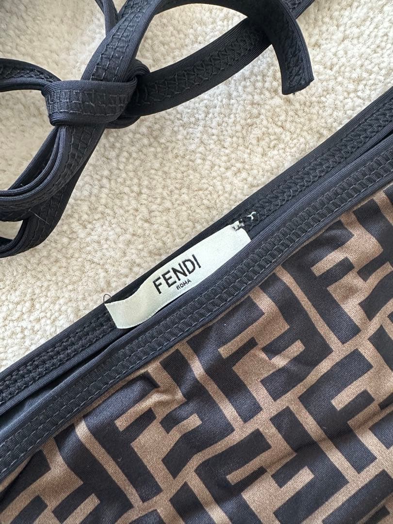 FENDI セパレート水着 サイズ40 収納袋付き