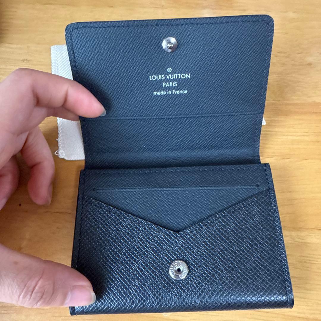 LOUIS VUITTON ブラックレザー 名刺入れ 保存袋付