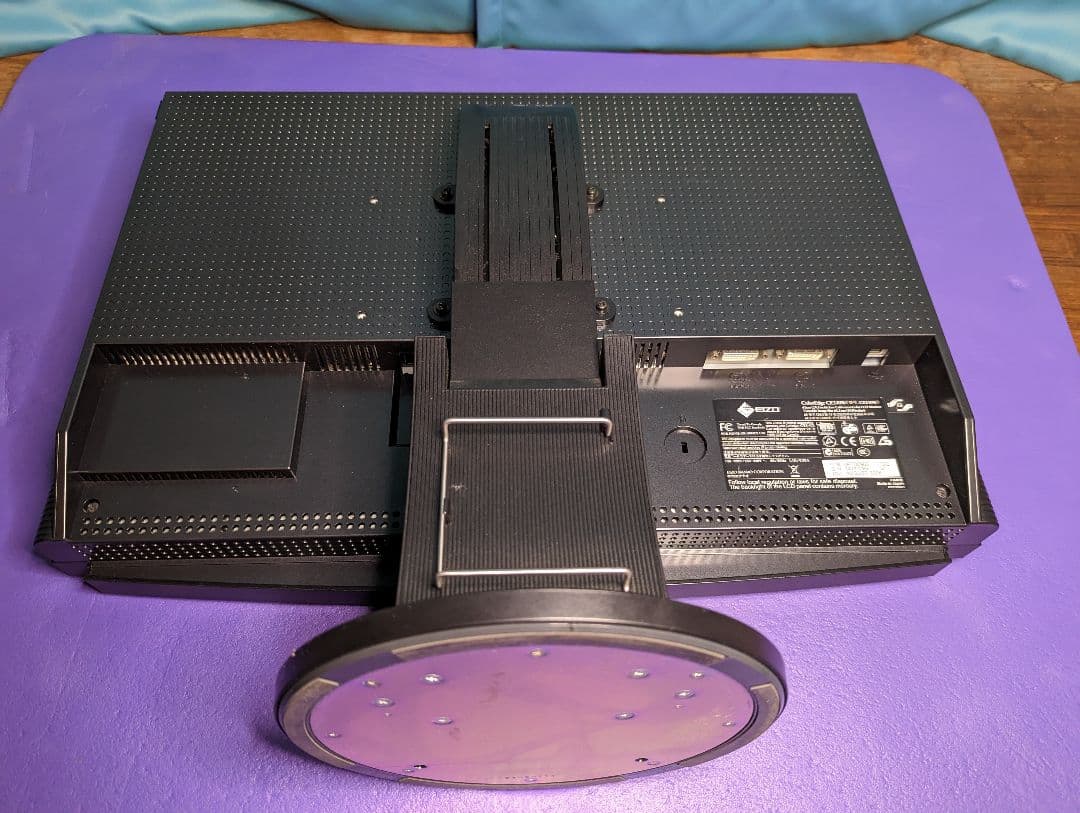 EIZO CE240W-BK(24.1インチ) + DVI-D変換アダプター