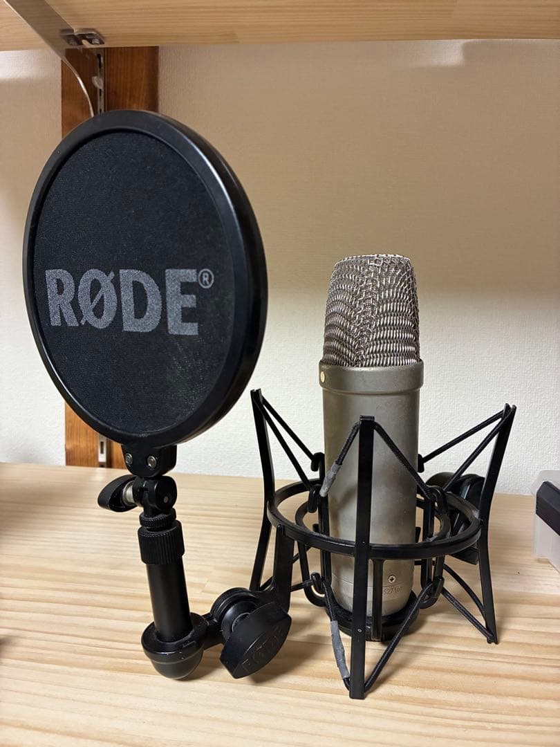 RODE コンデンサーマイク　NT1-A ショックガード・ ポップガード付
