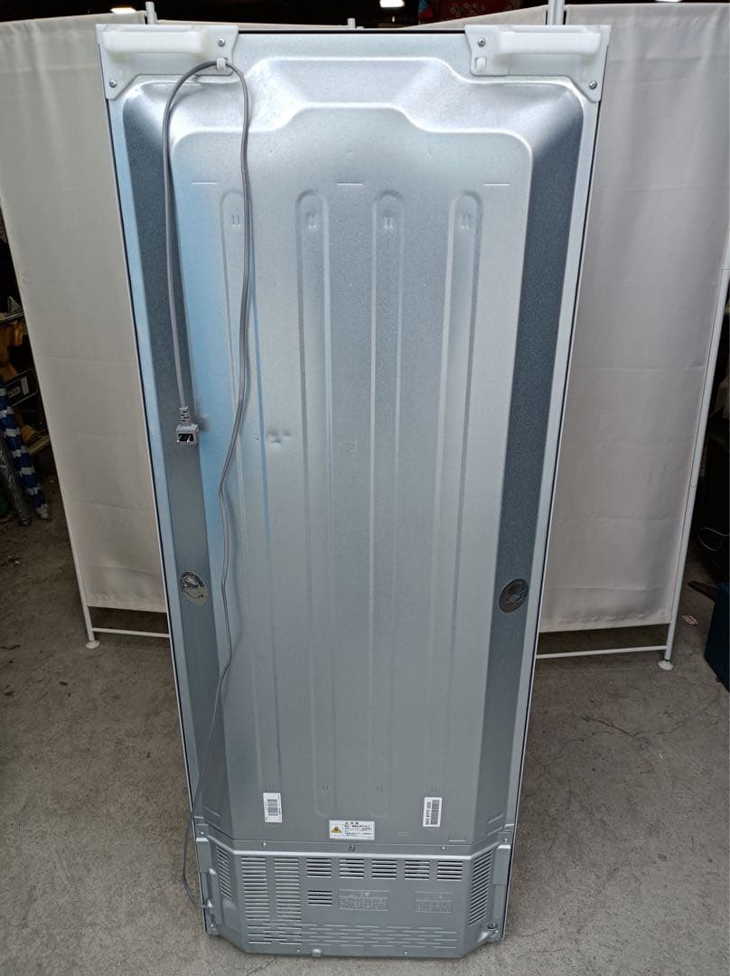 八5006【全国一律送料込み】TOSHIBA 冷凍冷蔵庫　330L 2019年製