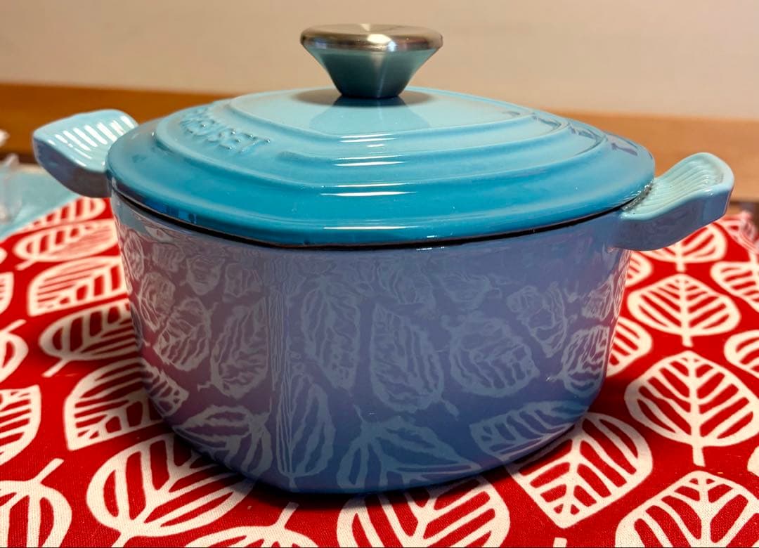 ル・クルーゼ ココット・ダムール ハート型両手鍋 ブルー