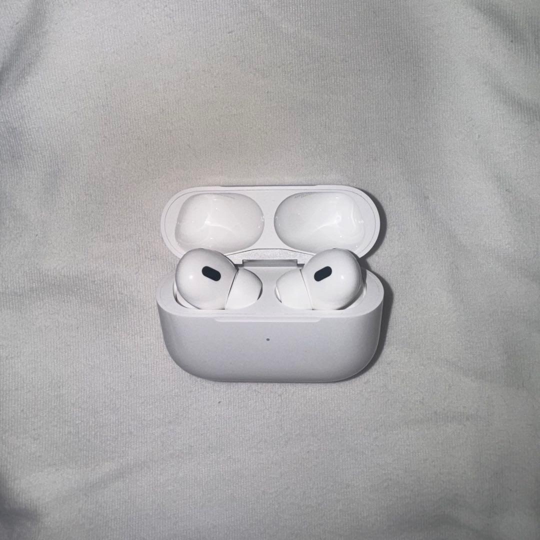 ピ*α様 Apple AirPods Pro 第二世代 Lightning