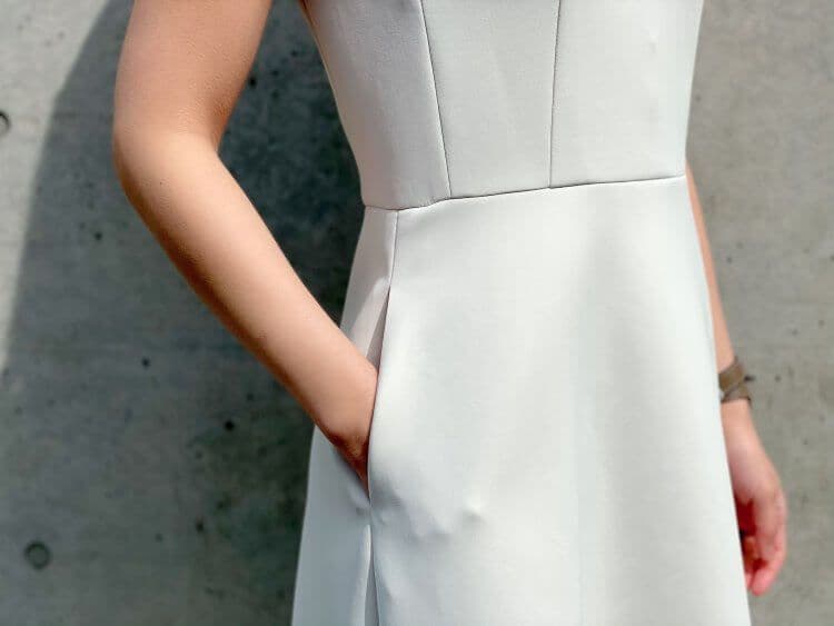 秋夏も新品ギャザー切替ワンピース 38 ネイビー　エムプルミエブラック