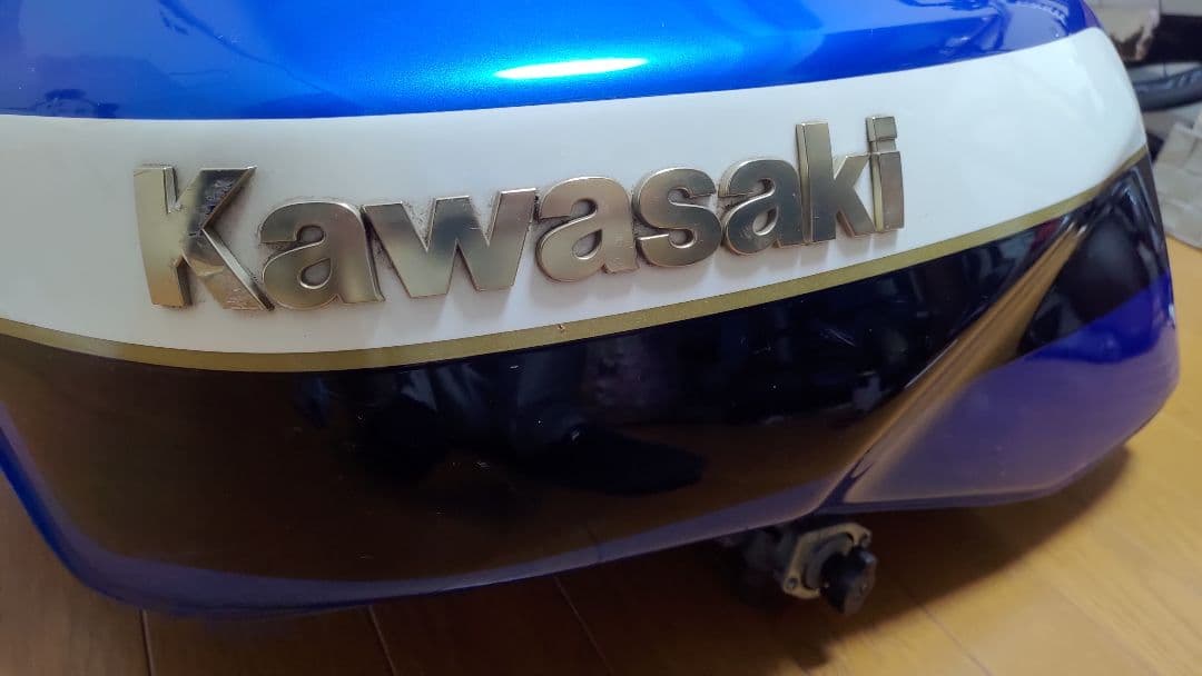 ZRX1100 燃料タンク