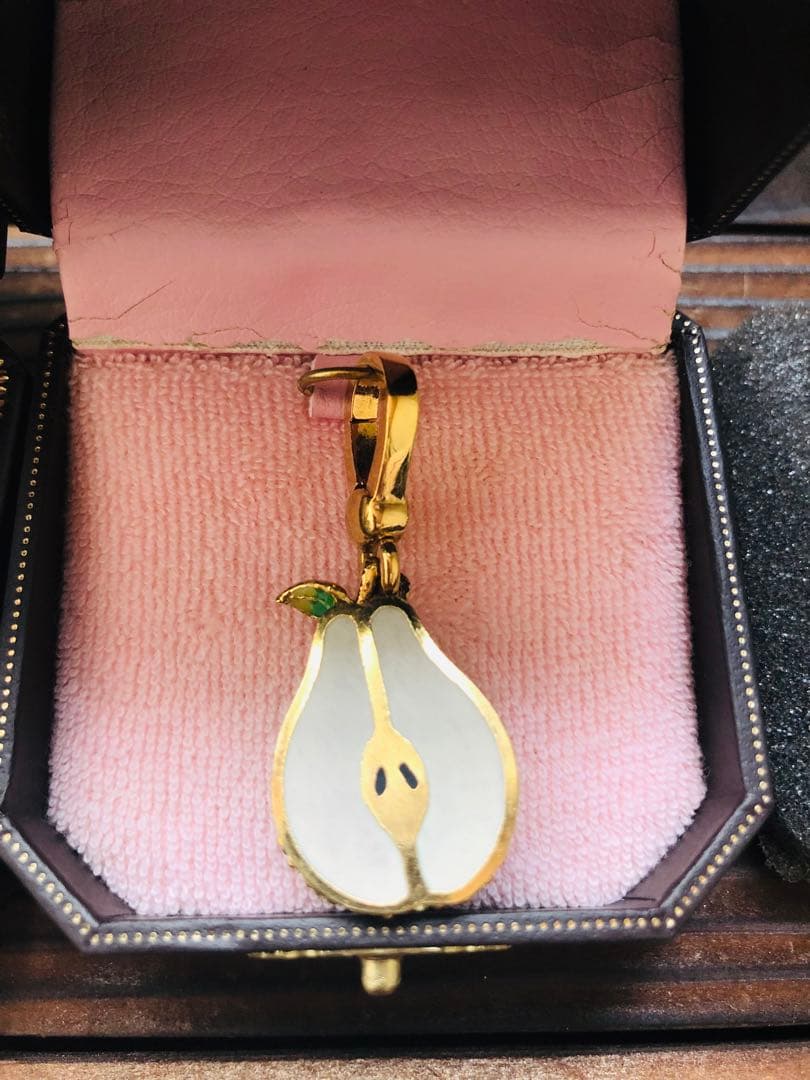 juicy couture チャームセット（限定版チャーム含む）