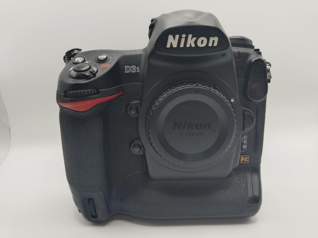 Nikon ニコン D3S デジタル一眼レフカメラ 本体 充電器付き