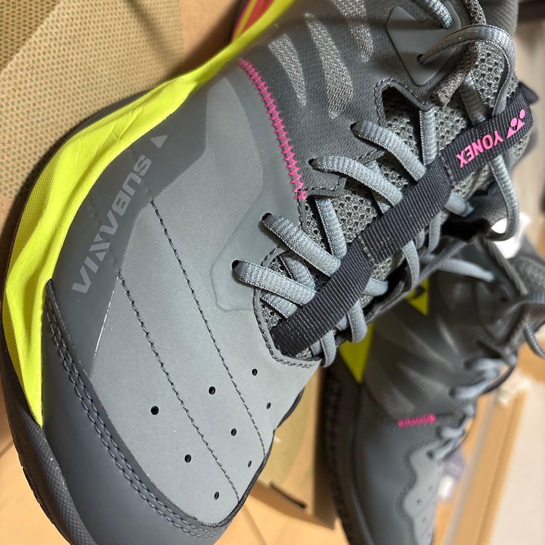 ［一度着用］ヨネックス　サブアクシアGT ワイド 27.0 バドミントンシューズ