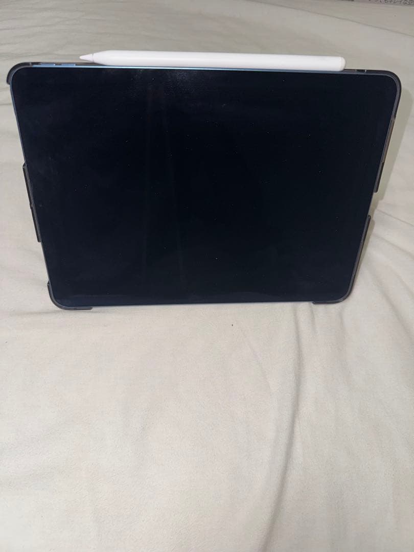 Apple iPad Air(第5世代) 本体&アクセサリー2点